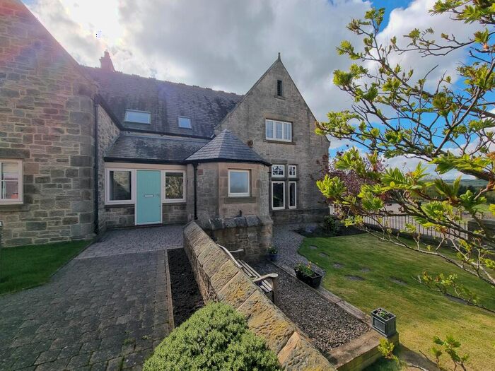 4 Bedroom Semi-Detached House For Sale In Lonsdale Court, High Westwood, Ebchester, NE17