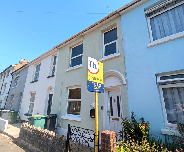 2 Bedroom Terraced House To Rent In Newport, Isle Of Wight, PO30