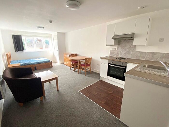 Studio To Rent In Lake Road, Portsmouth, PO1