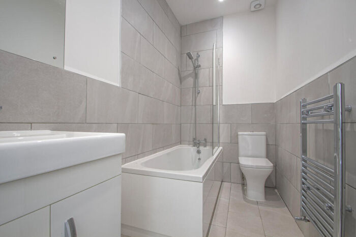 2 Bedroom Flat To Rent In Danson Road, Bexley, DA5