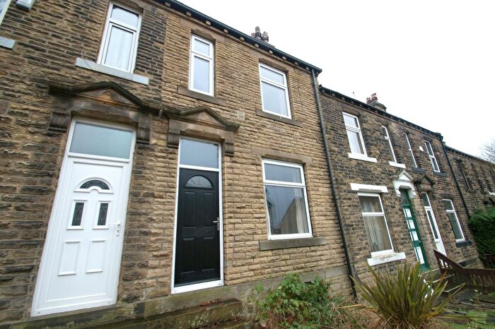 2 Bedroom Terraced House To Rent In Derby Terrace, Bradford, West Yorkshire, BD10