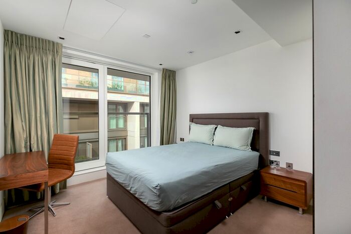 2 Bedroom Flat To Rent In Bridgeman House, , Radnor Terrace, London, W14
