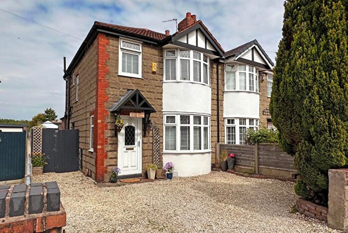 3 Bedroom Semi-Detached House For Sale In Ollerton Avenue, Sale, M33