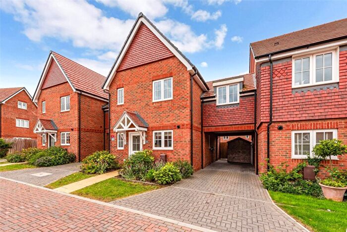 4 Bedroom House For Sale In Farrier Way, Fontwell, Arundel, West Sussex, BN18