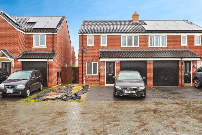 3 Bedroom Semi Detached House For Sale In Brambling Road, Stoke Bardolph, Burton Joyce, Nottingham, NG14