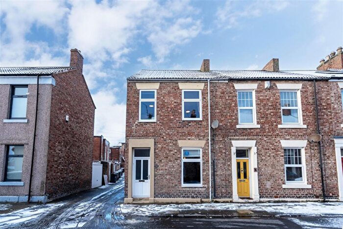 3 Bedroom End Terrace House For Sale In Whitby Street, North Shields, NE30