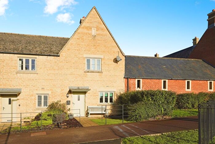 2 Bedroom End Of Terrace House For Sale In Peckham Walk, Cirencester, GL7