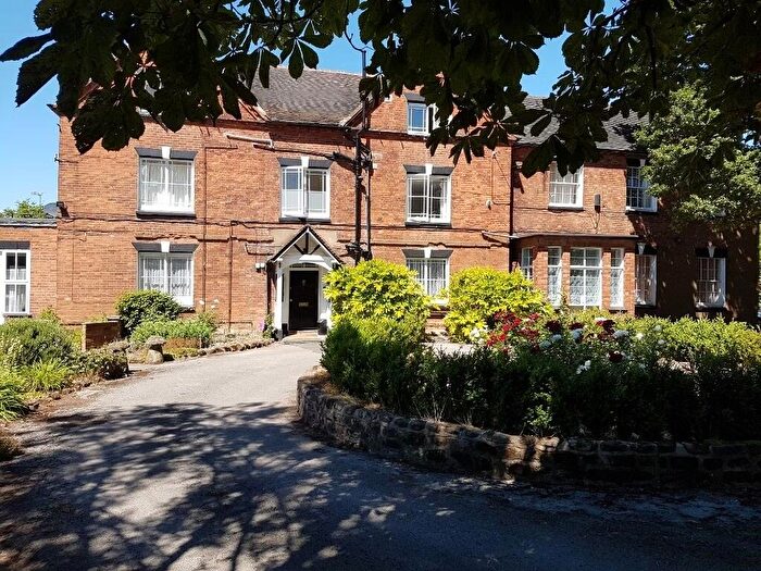 2 Bedroom Flat To Rent In Leamington Road, Coventry, CV3