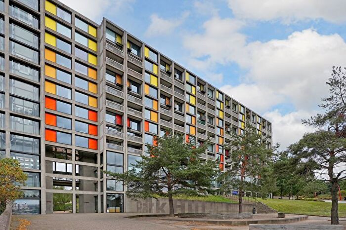 3 Bedroom Flat For Sale In Hague, Park Hill, Sheffield, S2