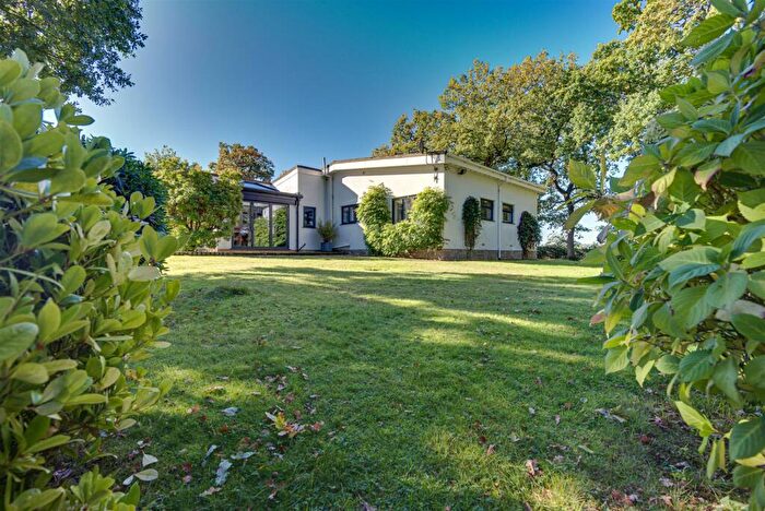 3 Bedroom Detached Bungalow For Sale In Rudyard, Leek, ST13