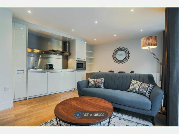 1 Bedroom Flat To Rent In Winchester Square, London SE1