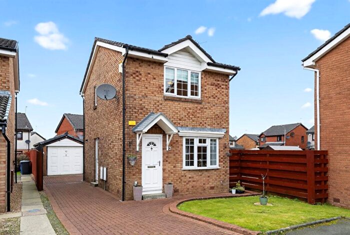 2 Bedroom Detached House For Sale In Alexandra Drive, Paisley, PA2