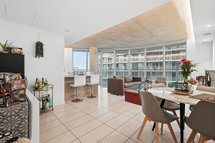 2 Bedroom Flat For Sale In Tidal Basin Road, London, E16