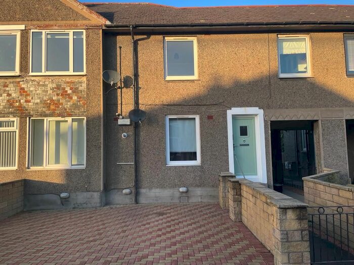 2 Bedroom Semi-Detached House To Rent In Broomhall Avenue, Broomhall, Edinburgh, EH12