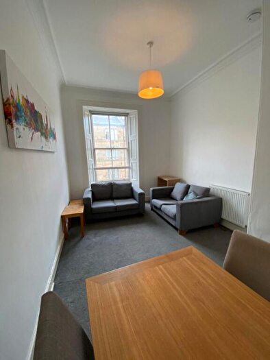 4 Bedroom Flat To Rent In Brougham Place, Edinburgh, EH3