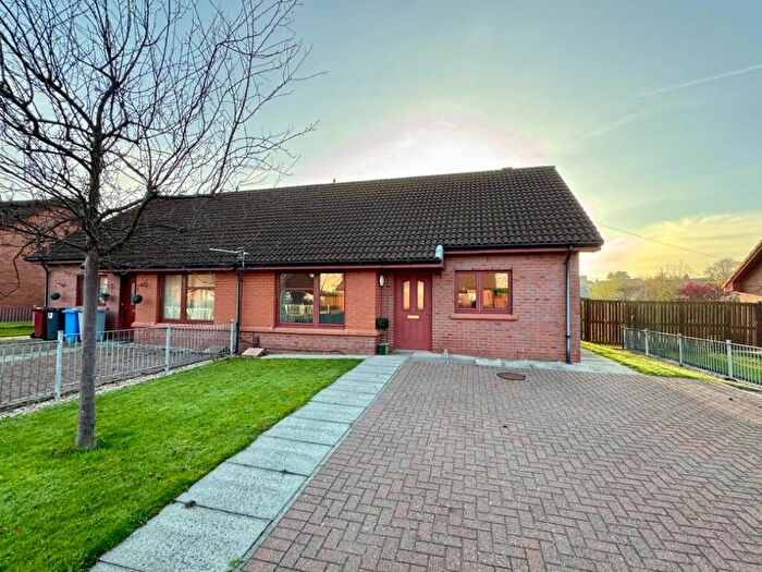 2 Bedroom Semi-Detached Bungalow To Rent In Robertson Street, Hamilton, Lanarkshire, ML3
