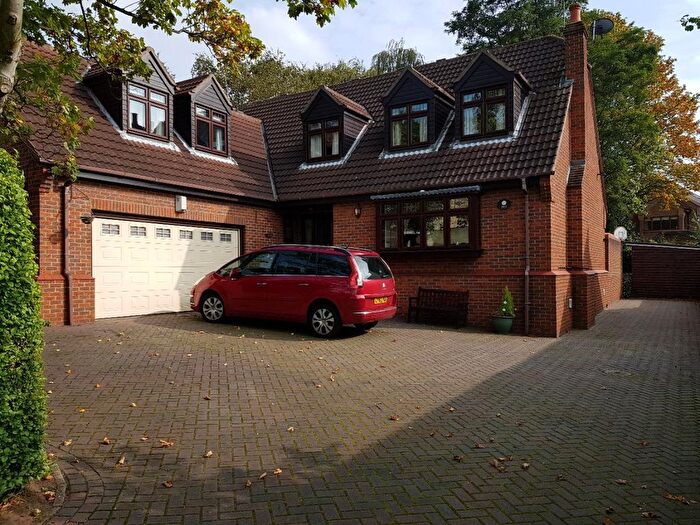 4 Bedroom Detached House To Rent In Boswell Road, Doncaster, DN4