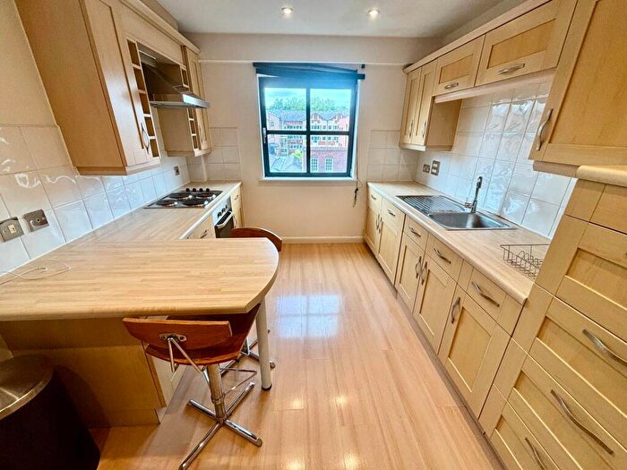2 Bedroom Apartment For Sale In Lionel Street, Birmingham, B3