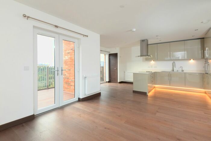 2 Bedroom Flat To Rent In Adeline Heights, Rosalind Drive, Maidstone ME14