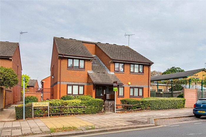 1 Bedroom Flat To Rent In Rectory Lane, London, SW17