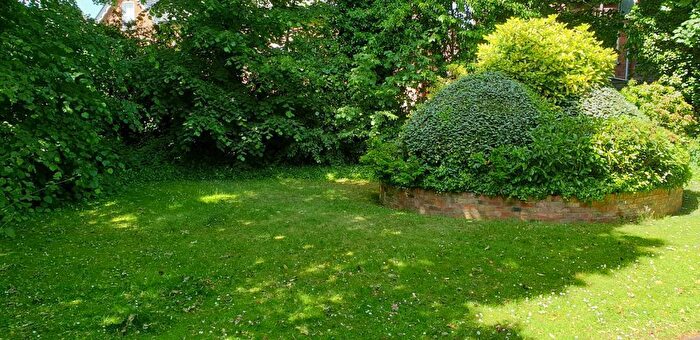 1 Bedroom Apartment To Rent In York Road, Edgbaston, Birmingham, B16