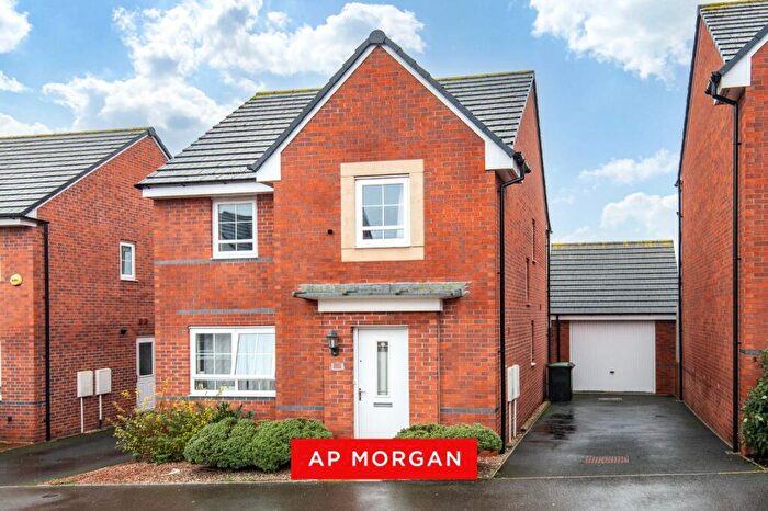 4 Bedroom Detached House For Sale In Princethorpe Street, Bromsgrove, Worcestershire, B61
