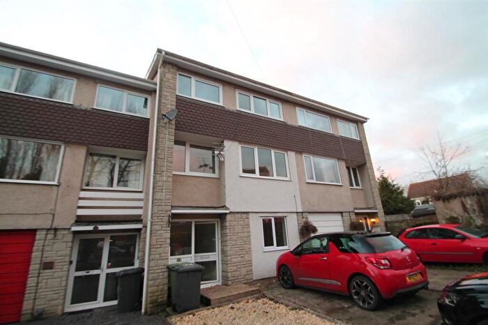 5 Bedroom Semi Detached House To Rent In Chapel Lane, Warmley, BS15