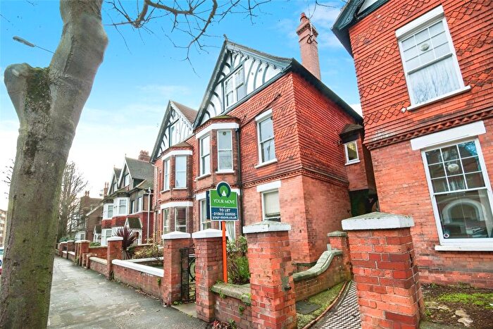 1 Bedroom Flat To Rent In Sackville Road, Hove, East Sussex, BN3