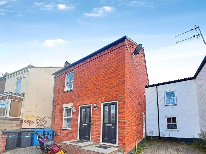 2 Bedroom Flat To Rent In Silver Road, Norwich, NR3