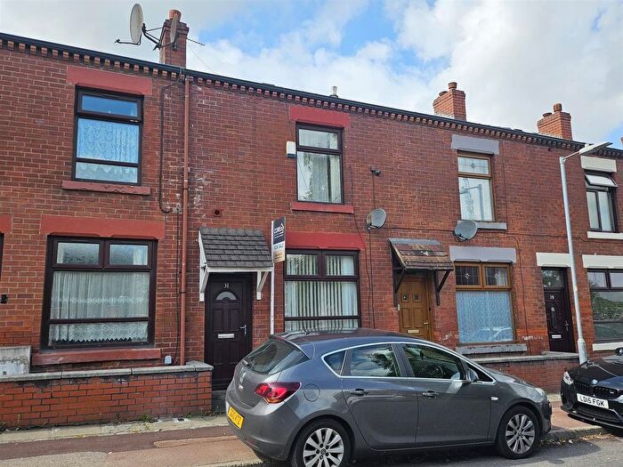 3 Bedroom Terraced House To Rent In Salisbury Street, Bolton, BL3
