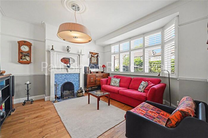 3 Bedroom Terraced House For Sale In Walpole Road, London, N17