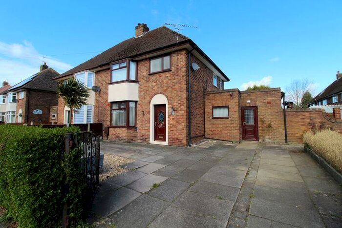 3 Bedroom Semi-Detached House For Sale In Highsands Avenue, Rufford, Ormskirk, L40