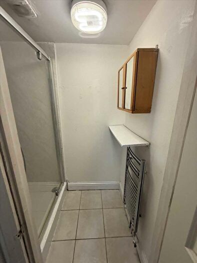 1 Bedroom Flat To Rent In Harmer Street, Gravesend, DA12
