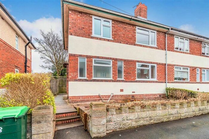 3 Bedroom Semi-Detached House To Rent In Holly Road, Wednesbury, WS10