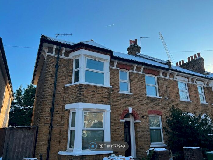 4 Bedroom End Of Terrace House To Rent In Marsala Road, London, SE13