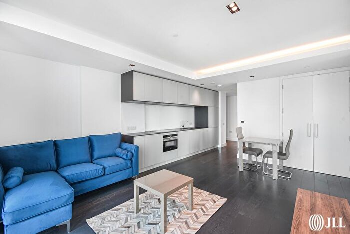 1 Bedroom Flat To Rent In Marsh Wall London, E14