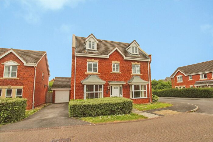 5 Bedroom Detached House For Sale In Moyle Park, Hilperton, BA14