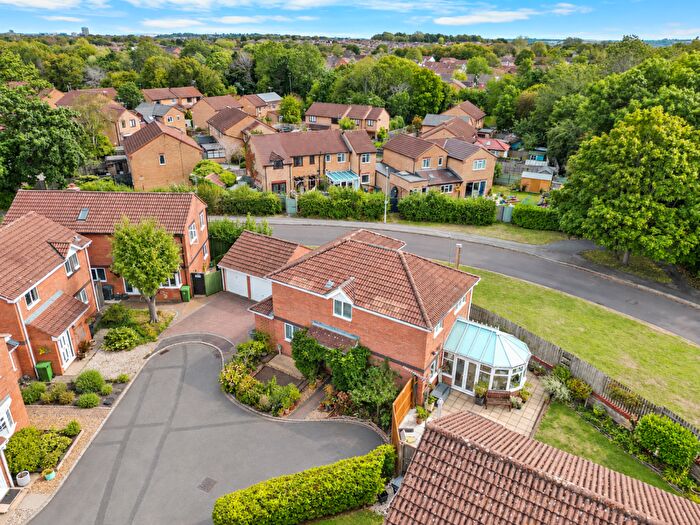 4 Bedroom Detached House For Sale In Heytsbury Gardens, Grange Park, Swindon, SN5