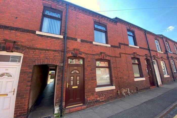2 Bedroom Terraced House To Rent In Victoria Street, Chesterton, Newcastle, ST5