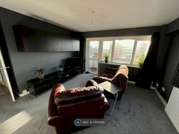 2 Bedroom Flat To Rent In Arthur Millwood Court, Salford, M3