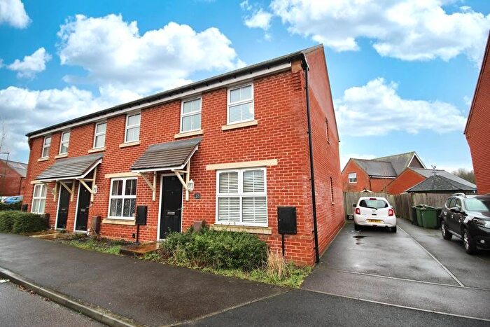 2 Bedroom Terraced House For Sale In Horders View, Swanmore, Southampton, SO32