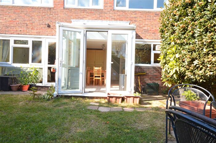 3 Bedroom Terraced House To Rent In Campen Close, London, SW19
