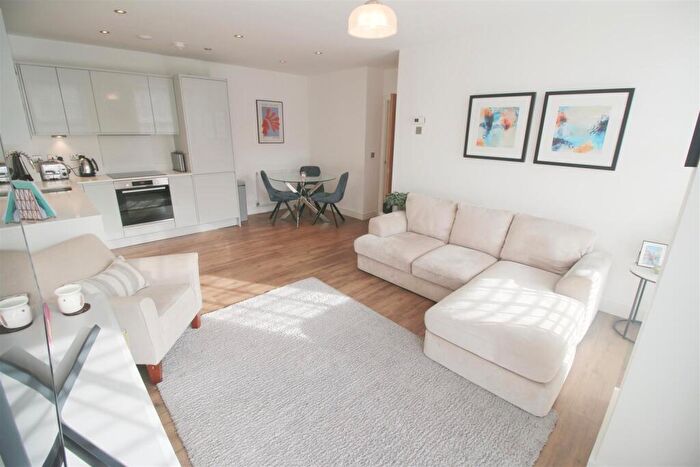 2 Bedroom Apartment To Rent In Concorde House, Canal Street, Chester, CH1