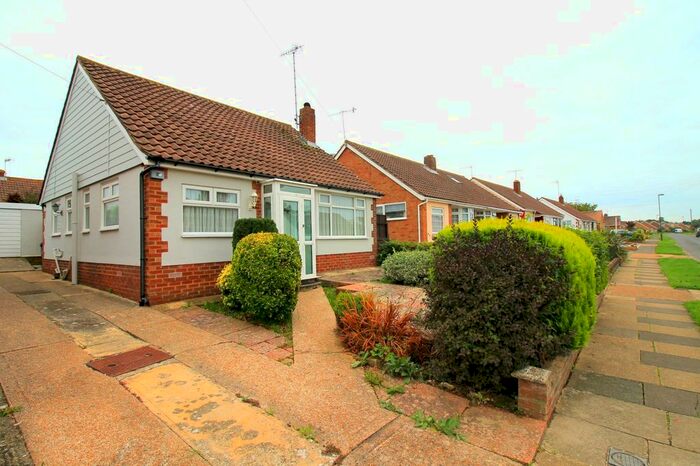2 Bedroom Bungalow To Rent In Ullswater Road, Sompting, West Sussex, BN15