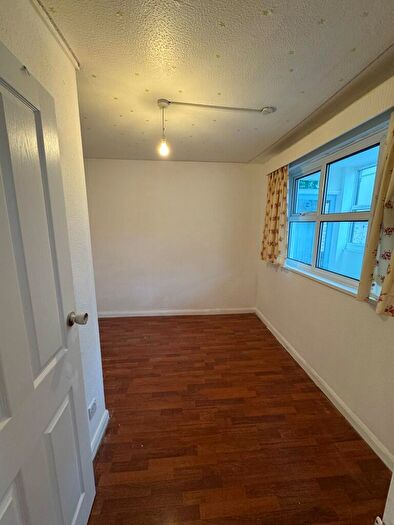 2 Bedroom Flat To Rent In Buckingham Place, BN1