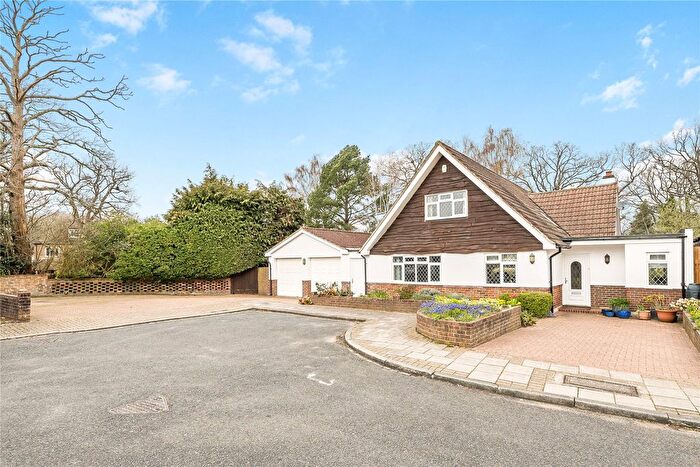 5 Bedroom Bungalow For Sale In Hardcourts Close, West Wickham, BR4