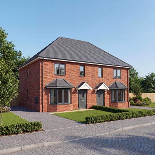 3 Bedroom Semi-Detached House For Sale In Place Road, Cowes, PO31