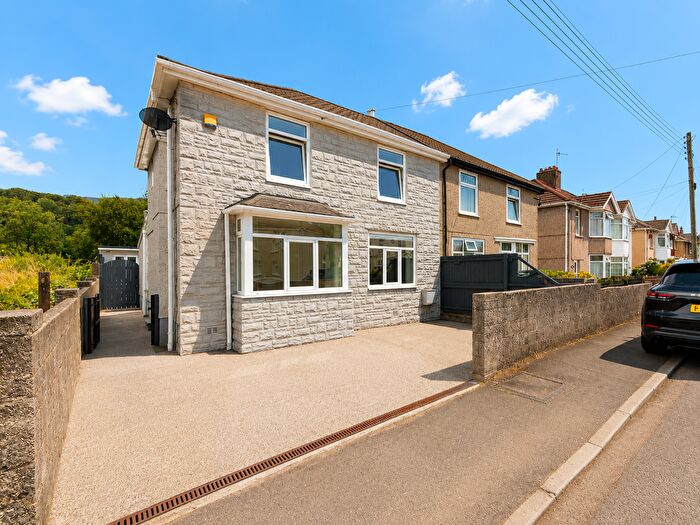 3 Bedroom Semi-Detached House For Sale In Park Avenue, Glynneath, Neath, Neath Port Talbot, SA11