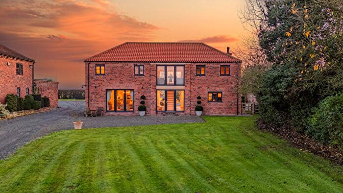 4 Bedroom Detached House For Sale In Discover Your Dream Home At West House This Christmas..., DN21