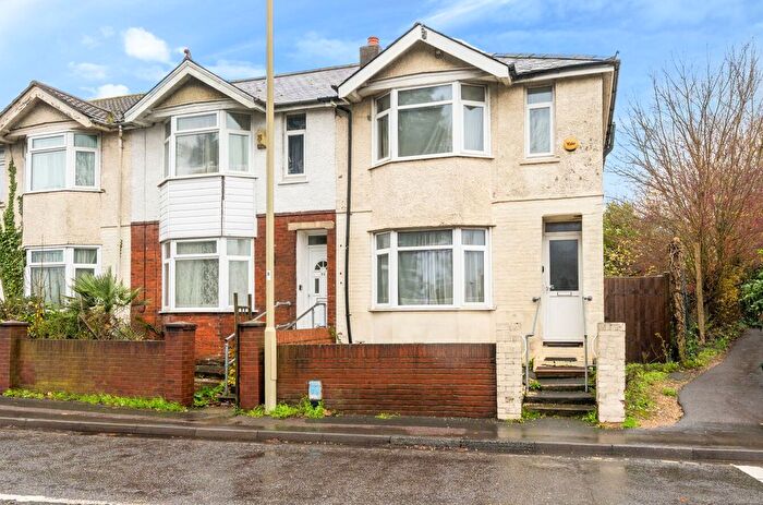 3 Bedroom Terraced House For Sale In Junction Road, Totton, Southampton, Hampshire, SO40
